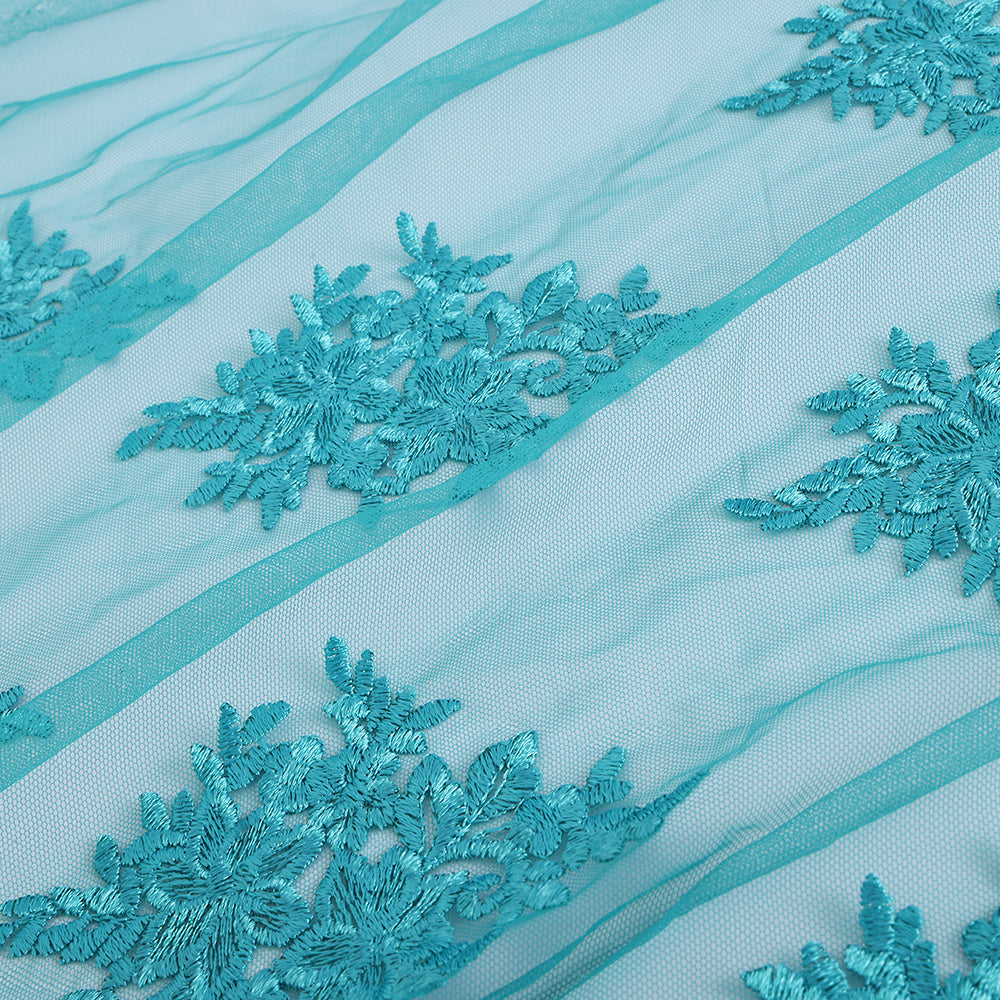 Polyester Flower Pattern Emboidery Fabric