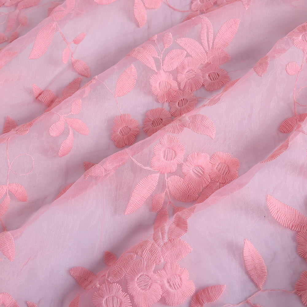 Polyester Flower Pattern Embroidery Lace Fabric