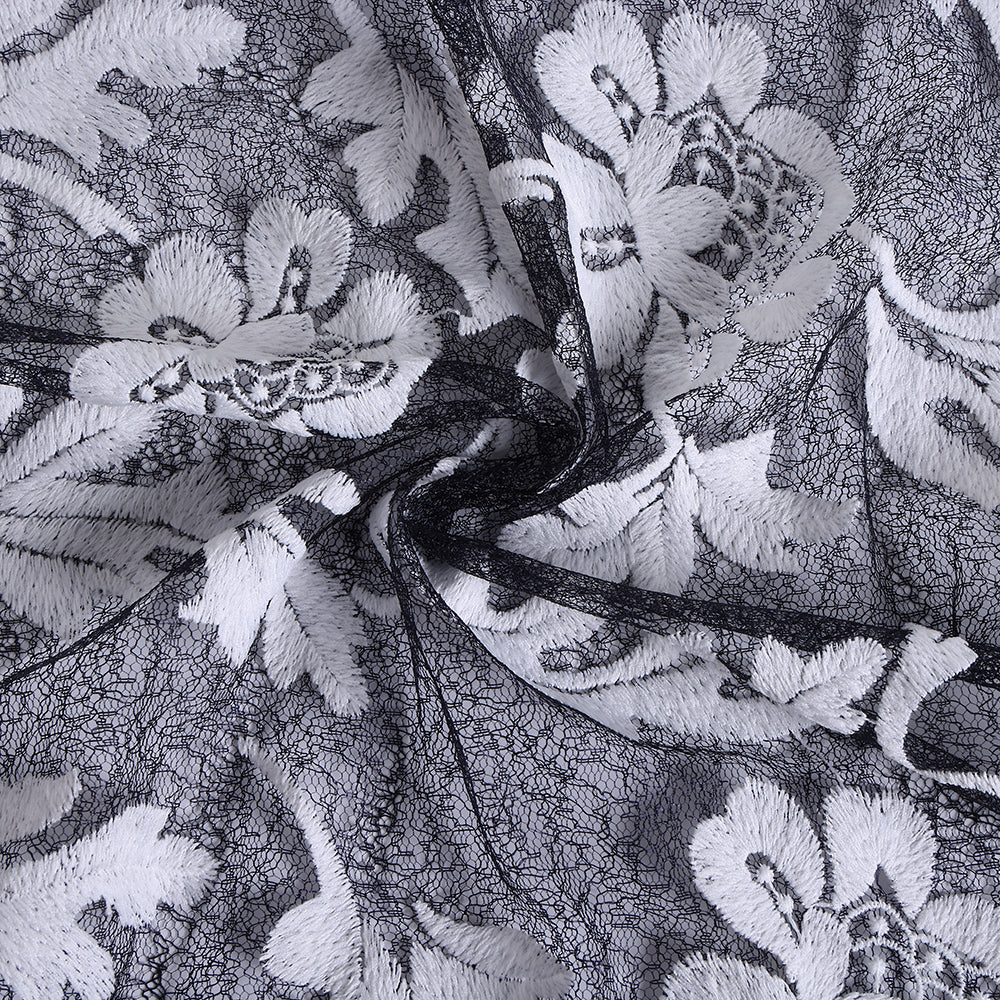 Polyester Flower Pattern Embroidery Lace Fabric