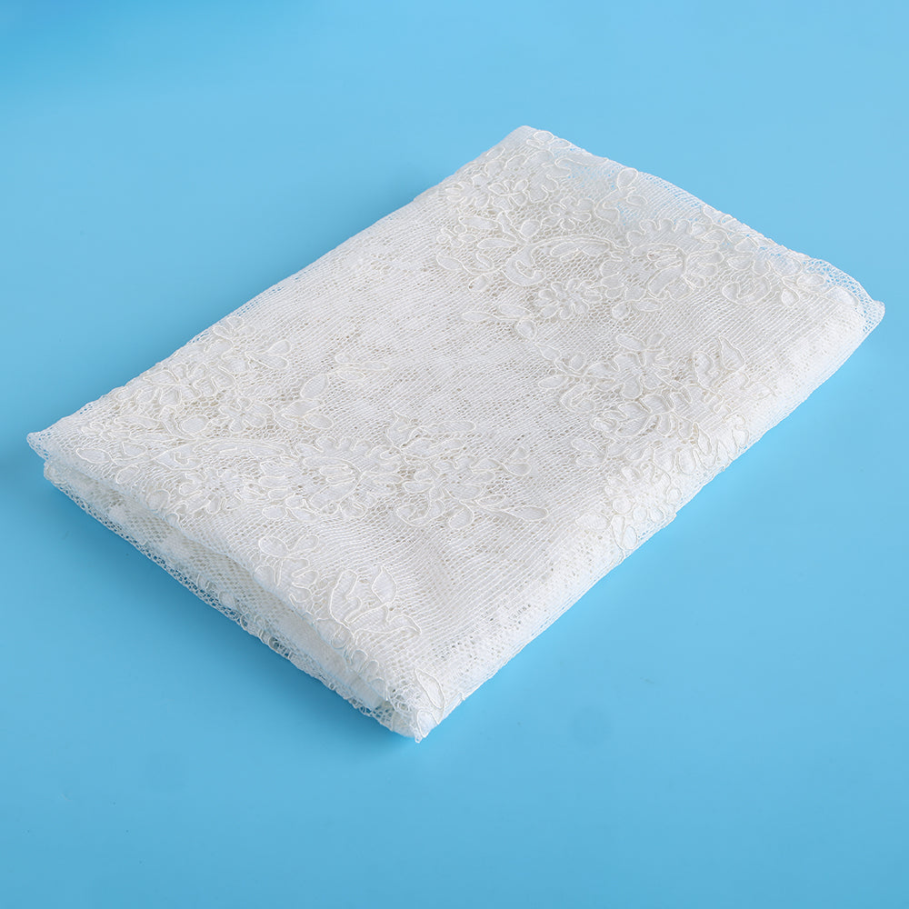 Polyester Flower Pattern Lace Fabric